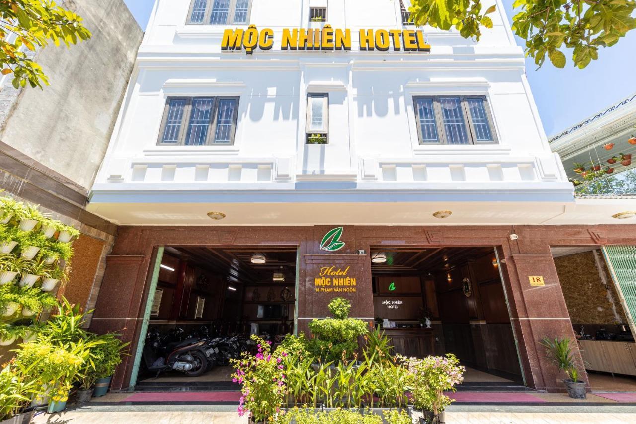 Moc Nhien Hotel Da Nang Exterior photo