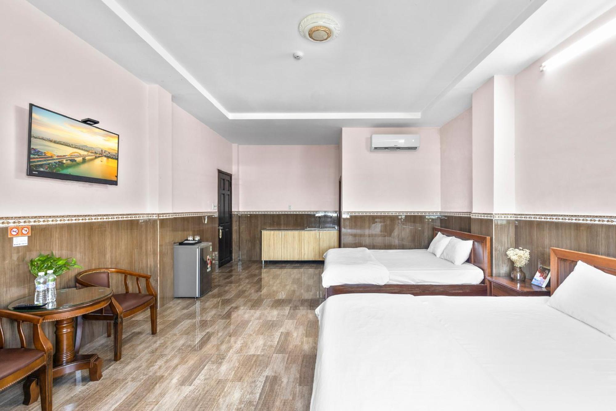 Moc Nhien Hotel Da Nang Exterior photo